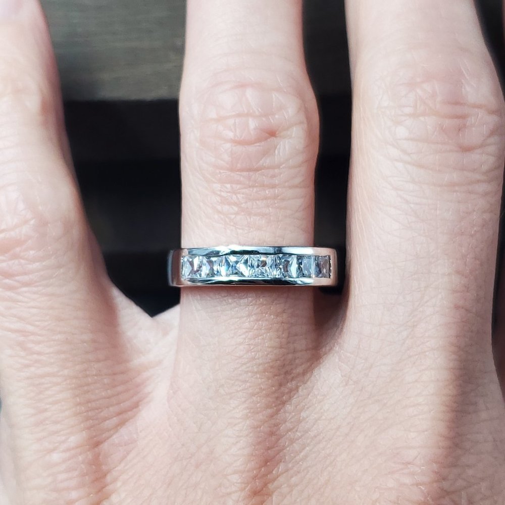 Size 8 Sterling Silver Channel Design Bright Clear CZ Band Ring